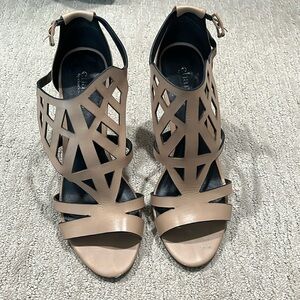 Charles by Charles David heels 7.5